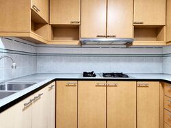 Hilltop Grove (D23), Condominium #614130211